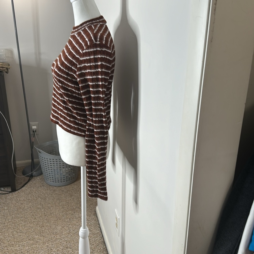 Freshman Striped Top Size XL - Picture 4 of 9